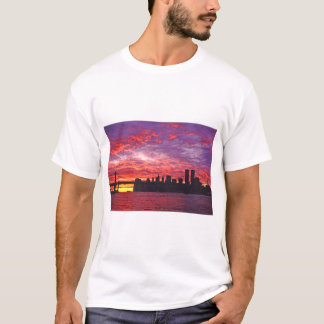 A Brilliant Sunset, Silhouette Of Lower Manhattan. T-Shirt