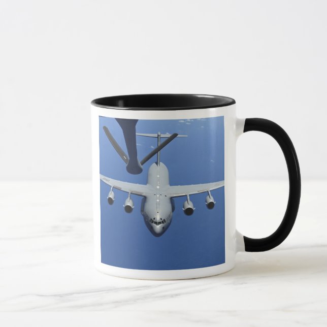 A C-17 Globemaster III approaches the boom Mug (Right)