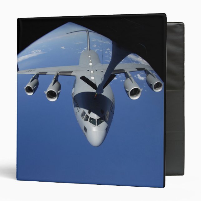 A C-17 Globemaster III receives fuel 2 Binder (Front/Inside)