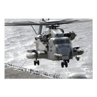 A CH-53E Super Stallion helicopter Photo Print