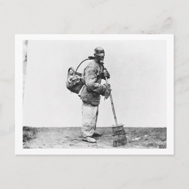A Chinese day labourer, c.1870 (b/w photo) Postcard (Front)