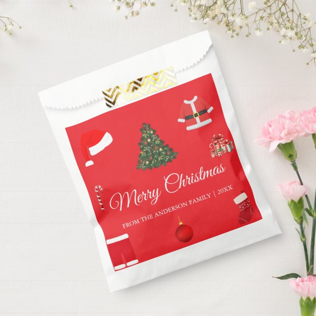 A Cozy Christmas Gathering Set on Warm Red Favour Bag (Sealed)