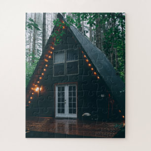 A FRAME CABIN CHRISTMAS JIGSAW PUZZLE