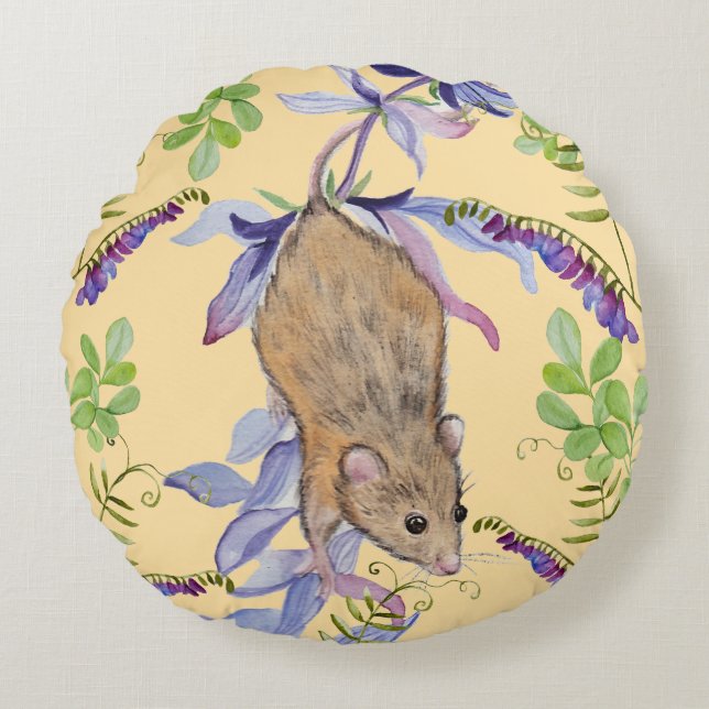 A funny mouse in a thicket of flowers. round pillow (Front)