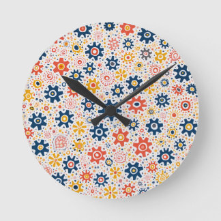 A gift full of sincerity round clock