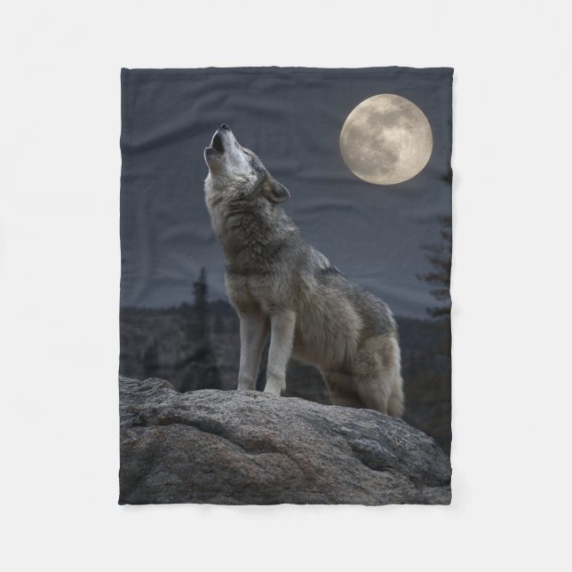 A Howling Wolf Fleece Blanket (Front)