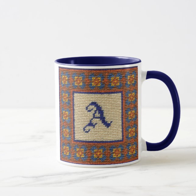 A illuminé une tasse (Droite)