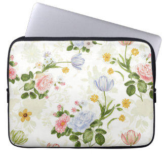 A lovely floral pattern laptop sleeve