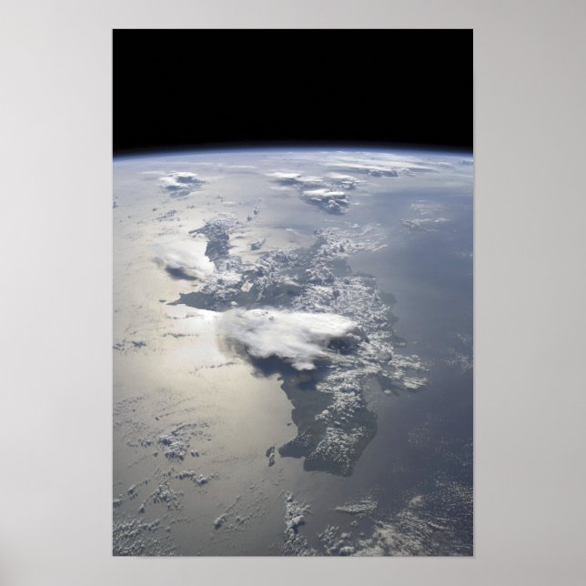 A panoramic view of the island of Hispaniola Poster (Front)