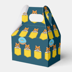A Peeking Cat and a Blue Donut Favor Box