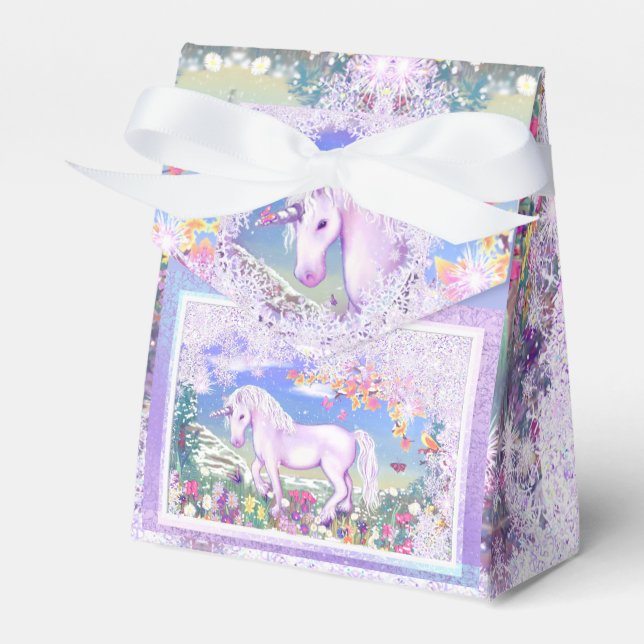 A purple paradise & snow favor box (Front Side)