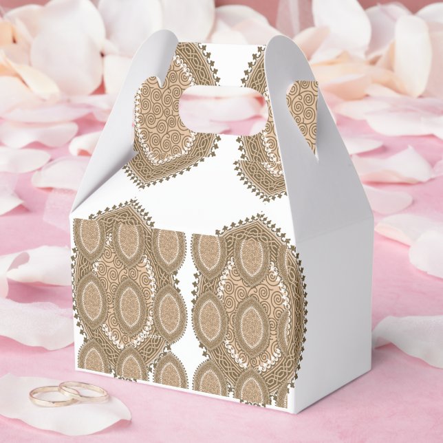 A rectangular rug with an intricate geometric moti favor box (Wedding)