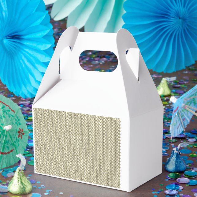 A rectangular rug with intricate geometric pattern favor box (Party)