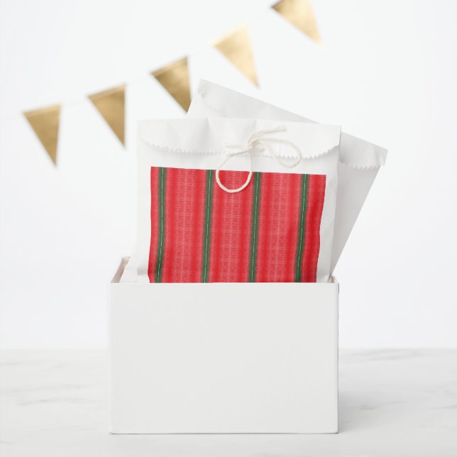 a red and green striped background favour bag (Party)