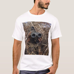 A scout observer practices observation techniqu T-Shirt