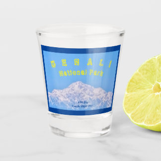 A Shot Le parc national de Denali en verre soufflé