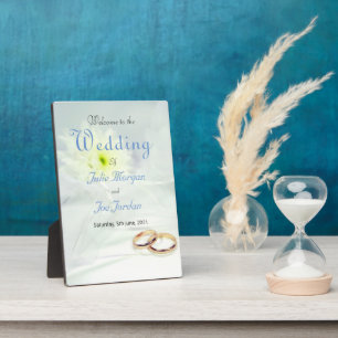A Simple Wedding Welcome Sign Plaque