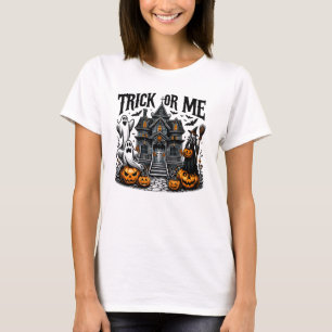 A spooky Halloween gathering at the haunted house T-Shirt
