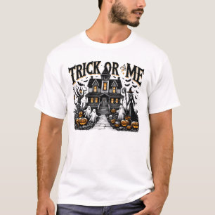 A spooky night with ghosts and pumpkins in October T-Shirt