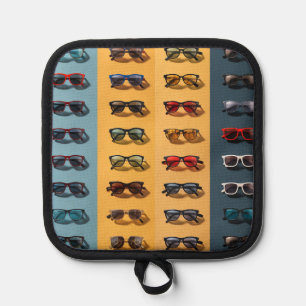 A sunglasses magnet, cool badge pot holder