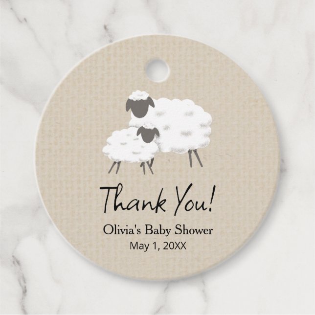 A sweet little lamb favour tag (Front)