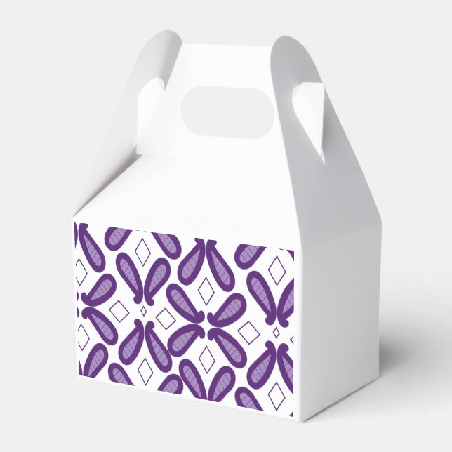 A symmetrical pattern featuring white and purple m favor box (Front Side)