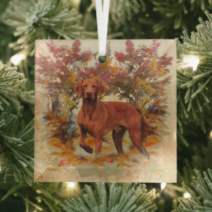A versatile aristocrat in the Hungarian Vizsla Glass Ornament