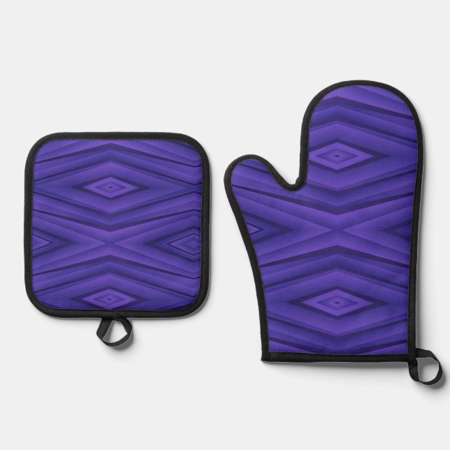A vibrant purple oven mitt and pot holder set  (Front)