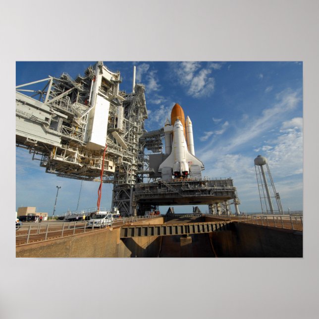 A view Space Shuttle Atlantis on Launch Pad 39A Poster (Front)