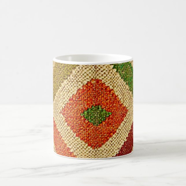 A Vintage Kiliam Design Mug (Center)