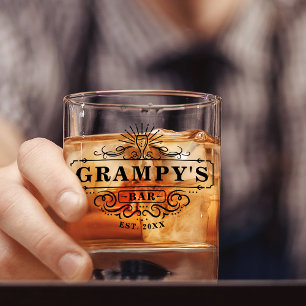 À Whisky Bar Grampy Année de création de verre
