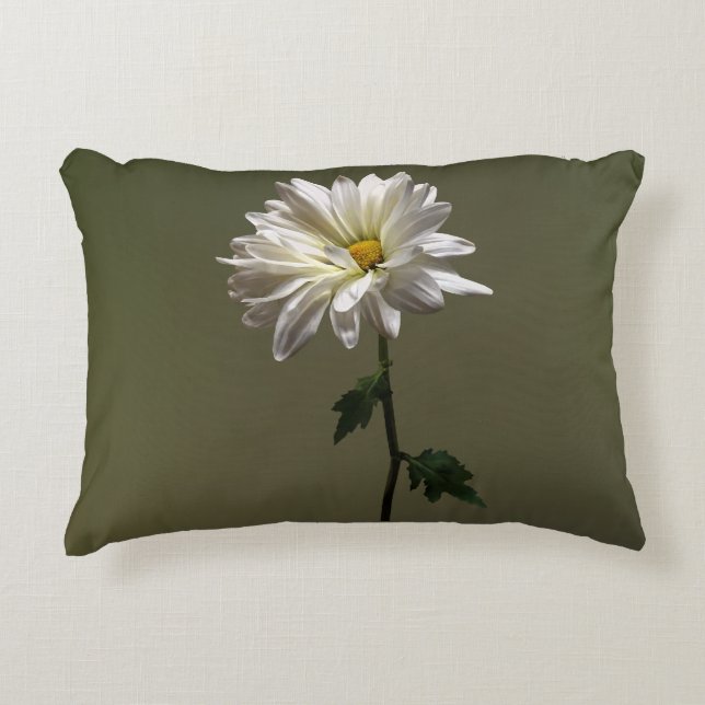 A White Daisy Accent Pillow (Front)