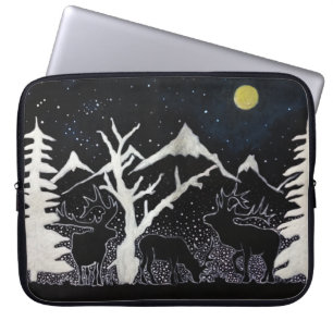 A winter night laptop sleeve
