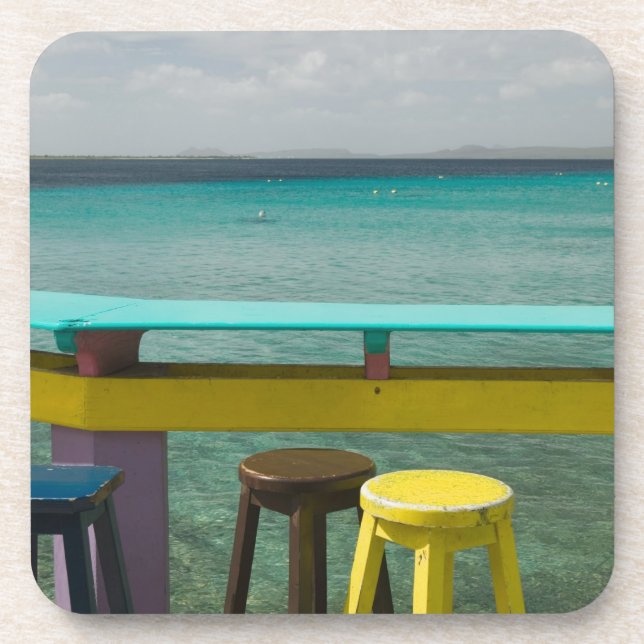 ABC Islands, BONAIRE, Kralendijk: Ocean View Coaster (Front)