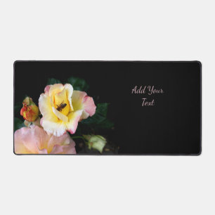 Abeille sur roses rose jaune Fleurs