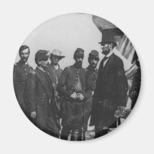 Abraham Lincoln on Battlefield at Antietam Magnet