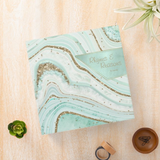 Abstract Agate Mint ID827 Binder (In Situ)