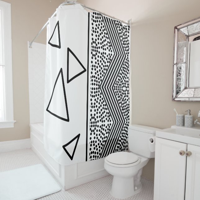 Abstract Art Pyramid Triangle Lines Pattern (In Situ)