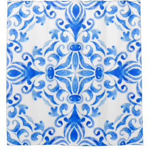 Abstract blue and white hand drawn tile seamless o