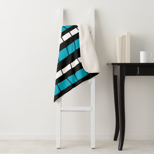 Abstract broken stripes sherpa blanket (In Situ)
