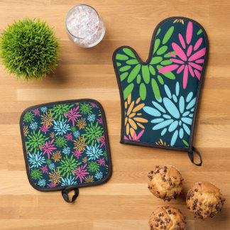 Abstract Colourful Fireworks Flowers Oven Mitt & Pot Holder Set