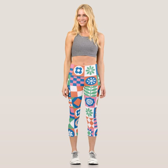 Abstract Floral Scandinavian Folk Pattern Capri Leggings (Front)