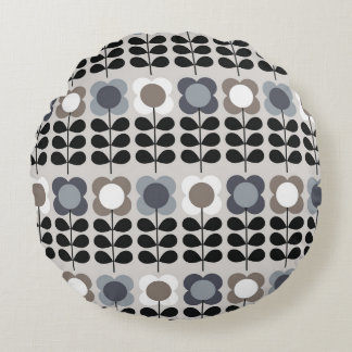 Abstract floral seamless pattern. Nordic style. Vi Round Pillow