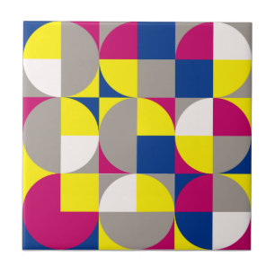 Abstract geometric grey fuchsia  tile