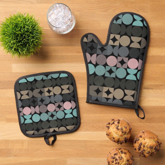 Abstract Half Circles Mod Op Fusion Art Pattern Oven Mitt & Pot Holder Set (Top Down)