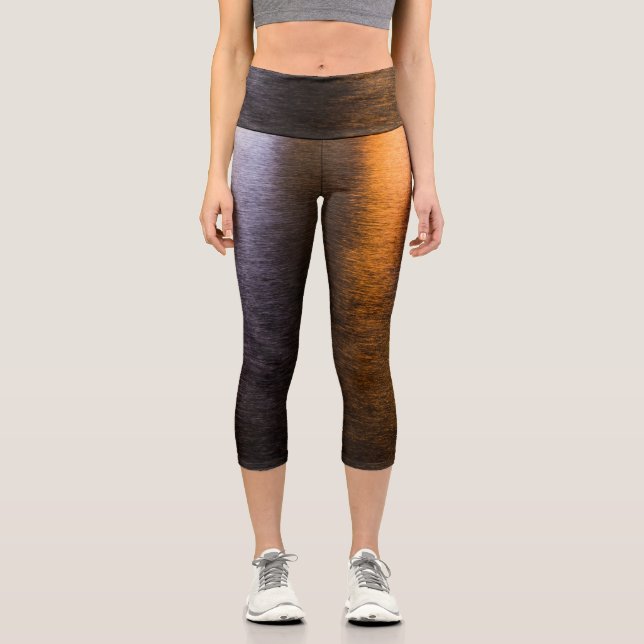 Abstract lights sea shiny gold bronze reflection capri leggings (Front)
