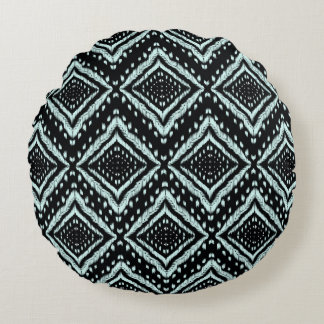 Abstract Line, Beautiful, Ikat seamless pattern, B Round Pillow