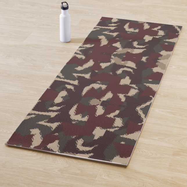 Abstract Military Camouflage Pattern Yoga Mat (In Situ)