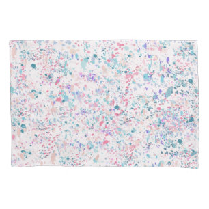 Abstract pattern pillowcase