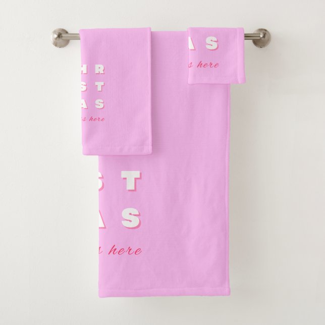 Abstract Retro Christmas Pink Holiday Decor Preppy Bath Towel Set (Insitu)